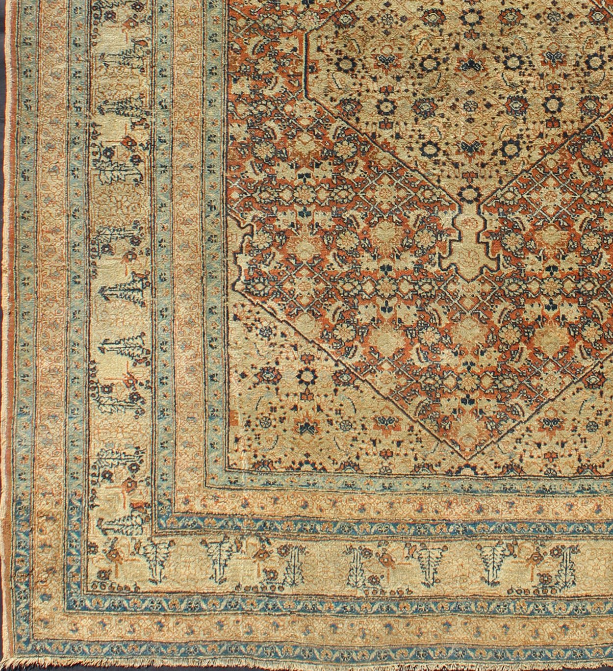 Antique Persian Tabriz Haj Jalili Rug This antique Persian Tabriz Haj Jalili rug features a sophisticated design and an unusual and unique color combination. Light gold and Persian blue stitching create a truly remarkable design in the center of... - Keivan Woven ArtsCN - 90801 - 1424Rug