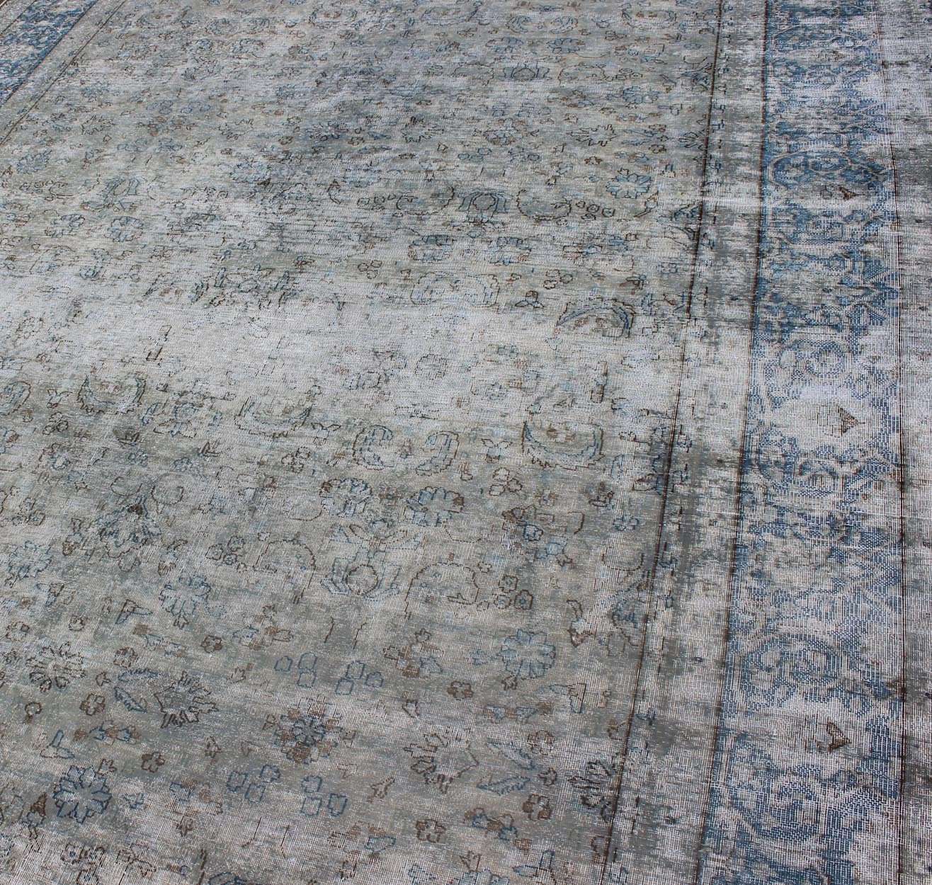 Blue/grey vintage Persian distressed rug with modern and rustic design in shades of gray and ivory, rug crv - 10046466, country of origin / type: Iran / distressed modern, circa 1950. This Persian rug is one - of - a - kind with a distressed finish that... - Keivan Woven ArtsCRV - 10046466 - 10500Rug