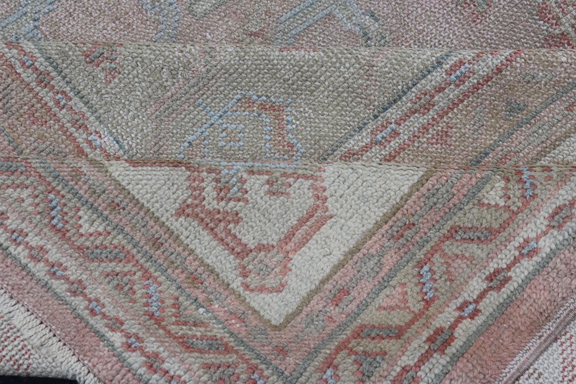 Large Antique Oushak Carpet in Light Pink Background with Light Blue Highlights. Antique Oushak carpet, Keivan Woven Arts / rug D - 0501, country of origin / type: Turkey / Oushak, circa Early - 20th Century. Measures: 11'8'' x 15'1''. This l... - Keivan Woven ArtsD - 0501 - 391Rug