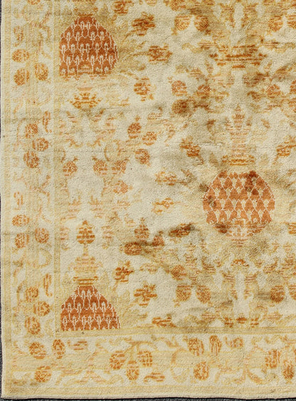 Antique Spanish European Carpet with Pineapple Design in Gold, Cream & Tangerine. Keivan Woven Arts / rug /D - 0506, country of origin / type: Spain / Spanish carpet, circa Early - 20th century Measures: 9' x 12' This unique Spanish carpet, w... - Keivan Woven ArtsD - 0506 - 649Rug