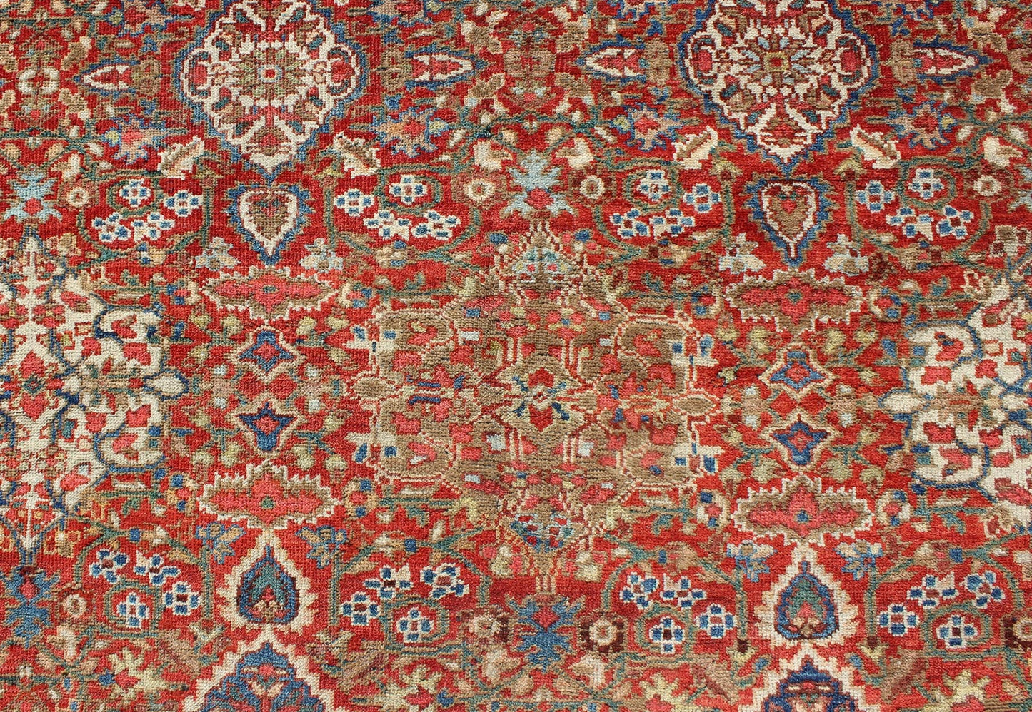 Late 19th Century Antique Sultanabad Persian Rug in Red and Light Blue, rug d - 0535, country of origin / type: Iran / Sultanabad, circa 1900 This magnificent antique Persian Sultanabad from the late 19th Century bears an exquisite design rendered... - Keivan Woven ArtsD - 0535 - 397Rug