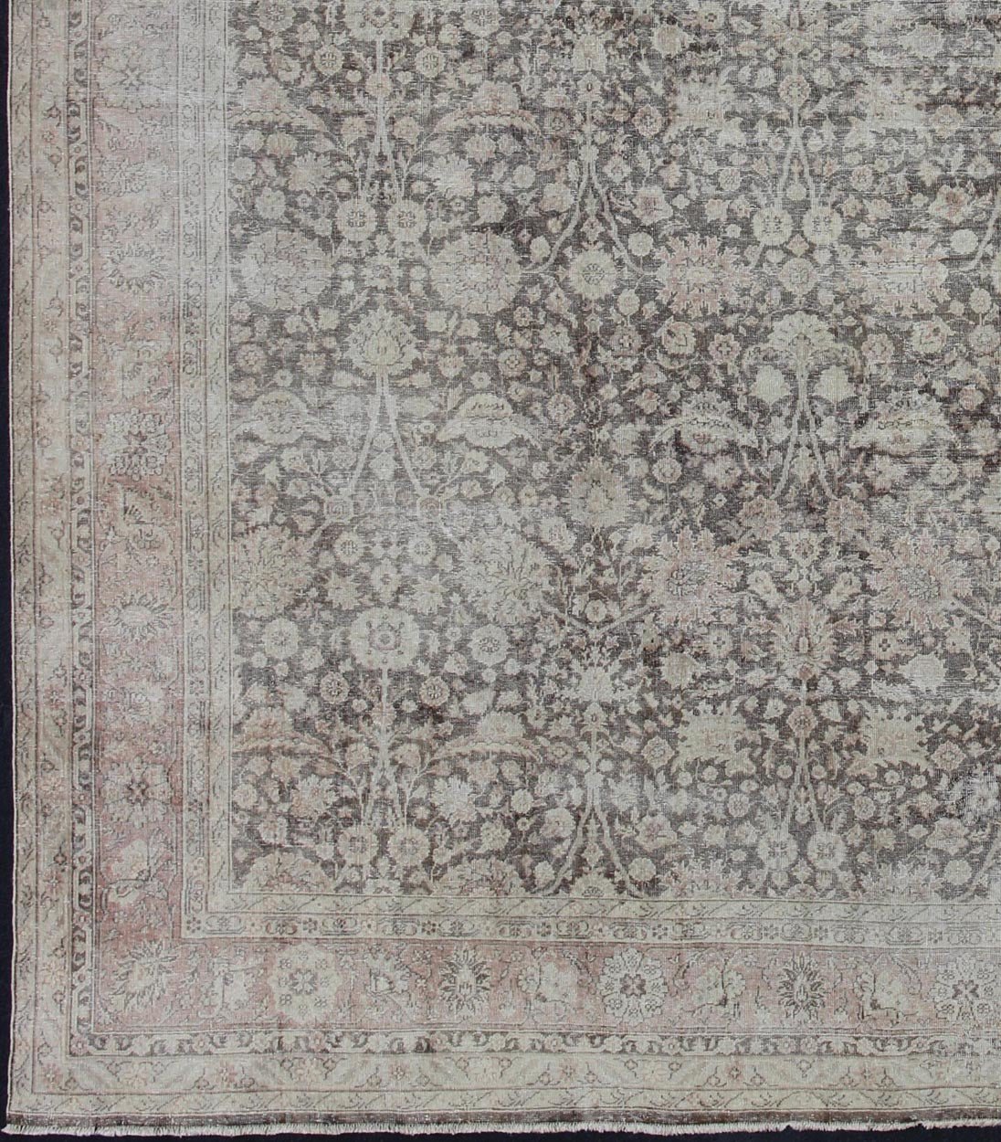 Antique Turkish Oushak Rug with All - Over Floral Design in Earth Tones kwarugs Floral Oushak carpet from Turkey, Keivan Woven Arts / rug DAN - KEI - 1, country of origin / type: Turkey / Oushak, circa 1900 This Turkish Oushak rug features a va... - Keivan Woven ArtsDAN - KEI - 1 - 11793Rug