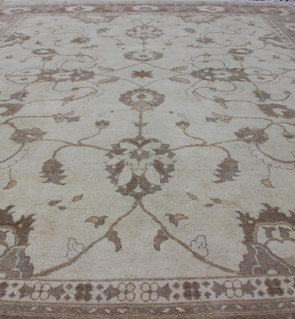 Earth Tone Afghan Sultanabad design Rug in Brown and Cream. Keivan Woven Arts rug/ Dsp - Bc - 305 Sultanabad reproduction Rug. Measures: 86 115 This elegantly hand woven rug from Afghanistan is woven with fine wool to create a luxurious feel... - Keivan Woven ArtsDSP - BC - 305 - 4343Rug