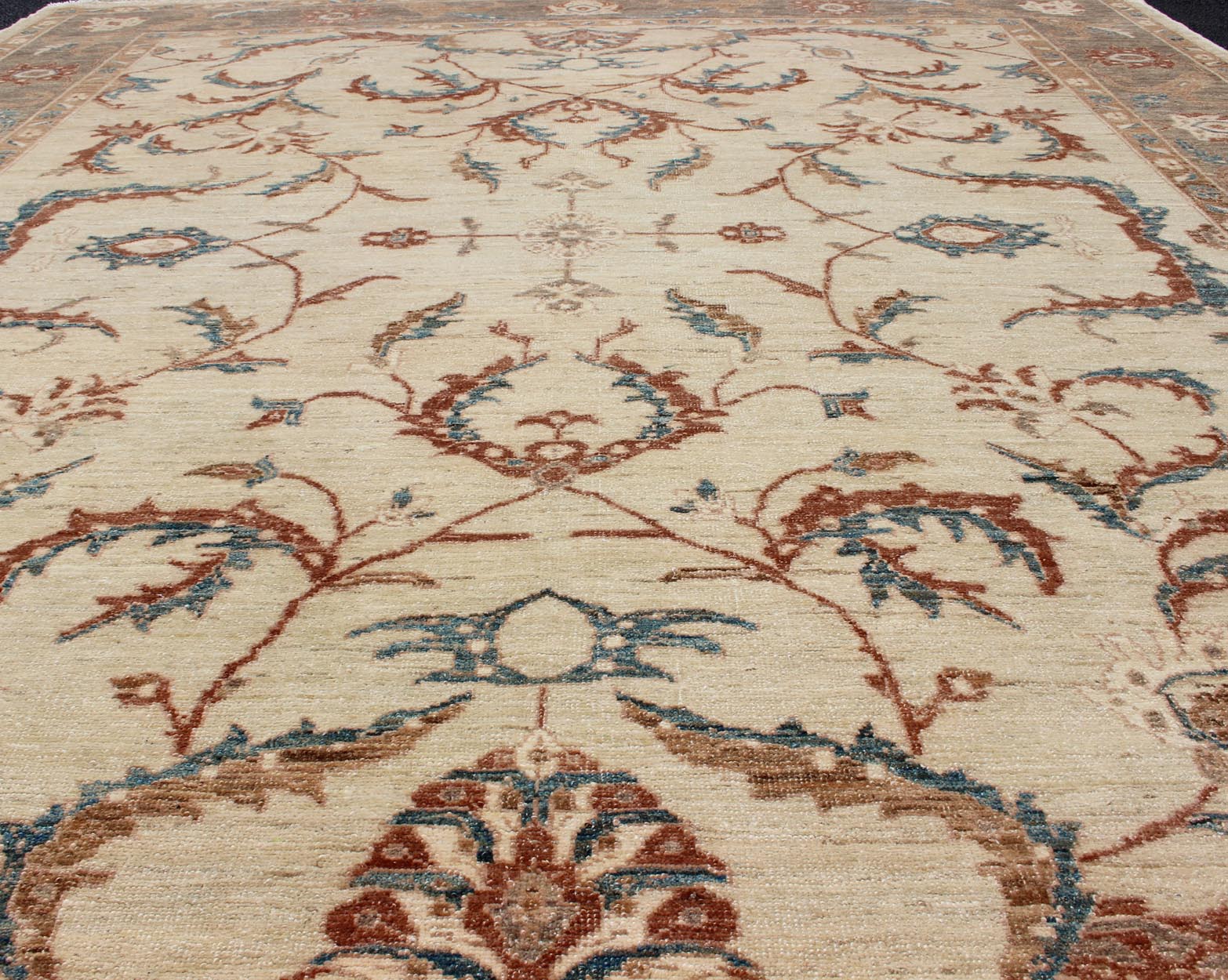 Tabriz design from Afghanistan with all - over floral design in taupe and cream. Keivan Woven Arts / rug DSP - BC11593, country of origin/ type: Afghanistan / Tabriz, late 20th century Measures: 8'1 x 9'8. This with a sophisticated, all - over design f... - Keivan Woven ArtsDSP - BC11593 - 4110Rug