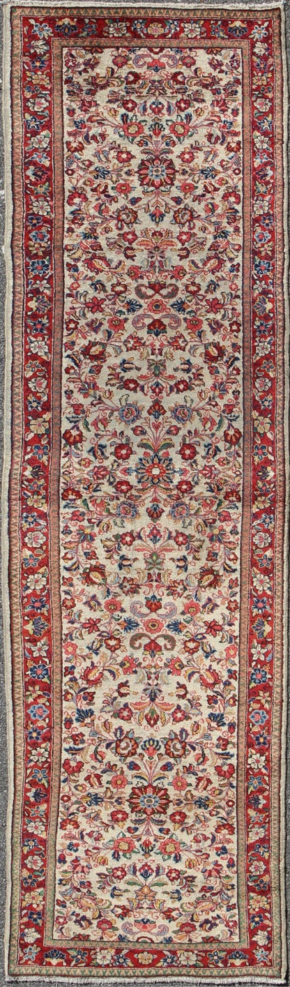 Vintage Persian Sarouk rugall - over floral design in rich red and ivory, rug dsp - ca4448, country of origin / type: Iran / Sarouk, circa 1930 This immaculately woven 1930s Farahan Sarouk rug represents the best in the world of Persian weaving. A s... - Keivan Woven ArtsDSP - CA4448 - 4349Rug