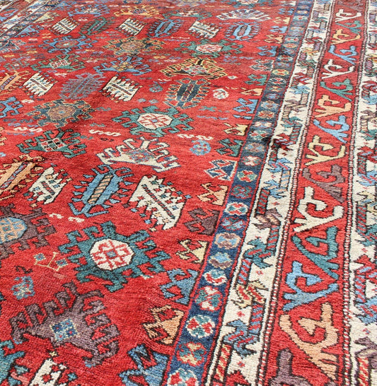 Antique Qashqai Persian rug with all - over sub - geometric design and tiered border, rug e - 0508, country of origin / type: Iran / Qashqai, circa 1910 The Qashgai nomads are found in the Fars province in southwest Iran. They move twice a year, betwe... - Keivan Woven ArtsE - 0508 - 960Rug