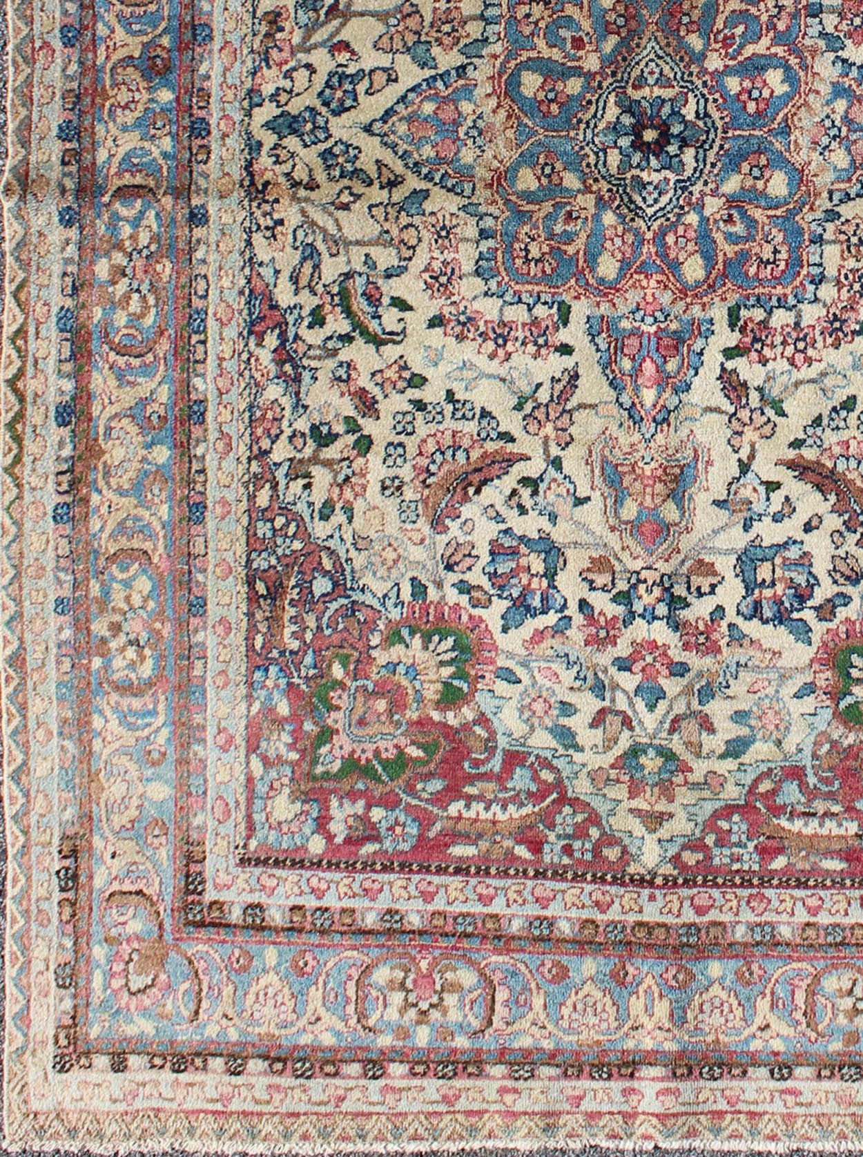 Detailed Antique Persian Lavar Kerman Rug with Floral Design in Ivory Background kwarugs Ornately detailed antique Persian Lavar Kerman rug with fldral Design, rug e - 0905, country of origin / type: Iran / Lavar Kerman, circa 1910. This la... - Keivan Woven ArtsE - 0905 - 2209Rug