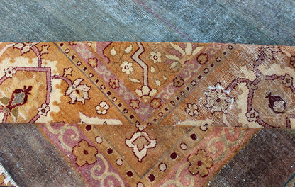 Antique Indian Agra rug intoxicating blue field and crown jewel medallion, antique crown jewel medallion, kwarugs / Keivan Woven Arts / E - 0907 / country of origin / type: Iran / Agra, circa 1900 Antique Agra, antique Amritsar. Measures: 12'11 x 17'1... - Keivan Woven ArtsE - 0907 - 361Rug