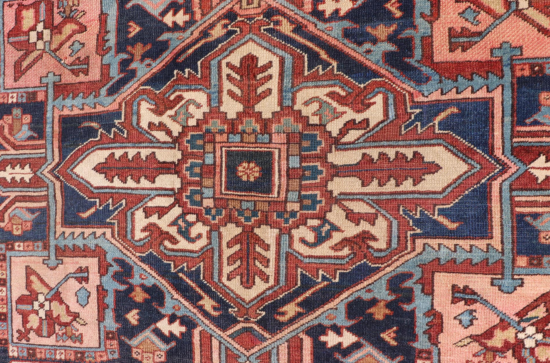 Antique Persian Serapi Carpet with bold Stylized Geometric medallion. Keivan Woven Arts / Rug / E - 1105, country of origin / type: Iran / Serapi, circa 1900. Measures: 9'5 x 12' This magnificent antique Persian circa 1900 Serapi carpet be... - Keivan Woven ArtsE - 1105 - 681Rug