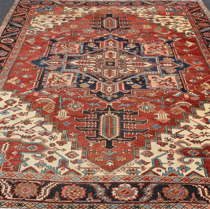Antique Persian Serapi Carpet with bold Stylized Geometric medallion. Keivan Woven Arts / Rug / E - 1105, country of origin / type: Iran / Serapi, circa 1900. Measures: 9'5 x 12' This magnificent antique Persian circa 1900 Serapi carpet be... - Keivan Woven ArtsE - 1105 - 681Rug