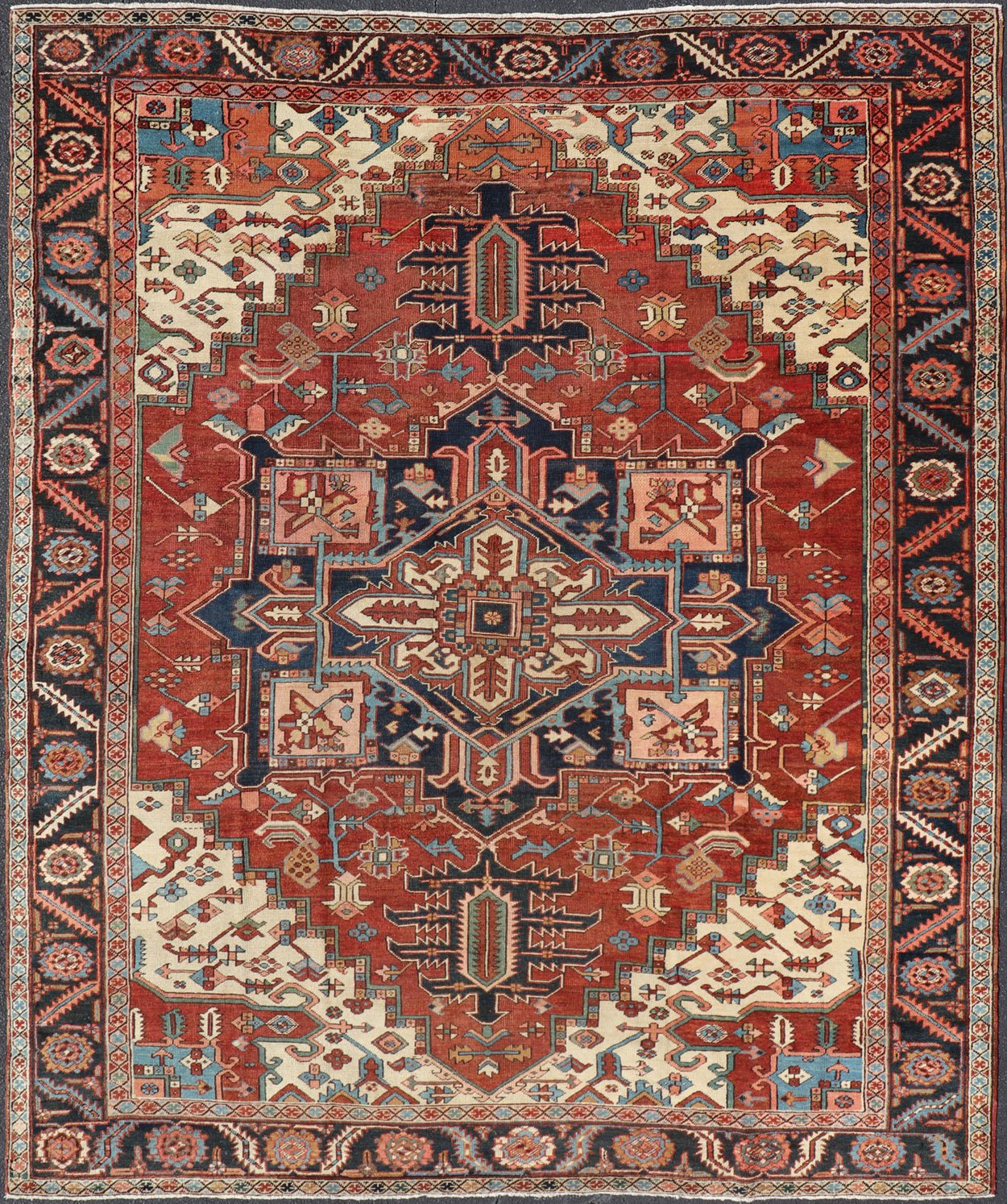 Antique Persian Serapi Carpet with bold Stylized Geometric medallion. Keivan Woven Arts / Rug / E - 1105, country of origin / type: Iran / Serapi, circa 1900. Measures: 9'5 x 12' This magnificent antique Persian circa 1900 Serapi carpet be... - Keivan Woven ArtsE - 1105 - 681Rug