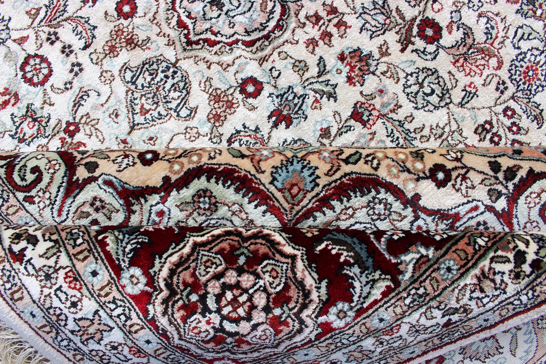 Silk Vintage Isfahan Design Medallion Carpet with Intricate Floral Elements Persian design vintage Isfahan very fine hand knotted carpet with intricate and detailed floral elements, rug EB - 200599 - 45, country of origin / type/ Isfahan, circa 1960 ... - Keivan Woven ArtsEB - 200599 - 45 - 12853Rug