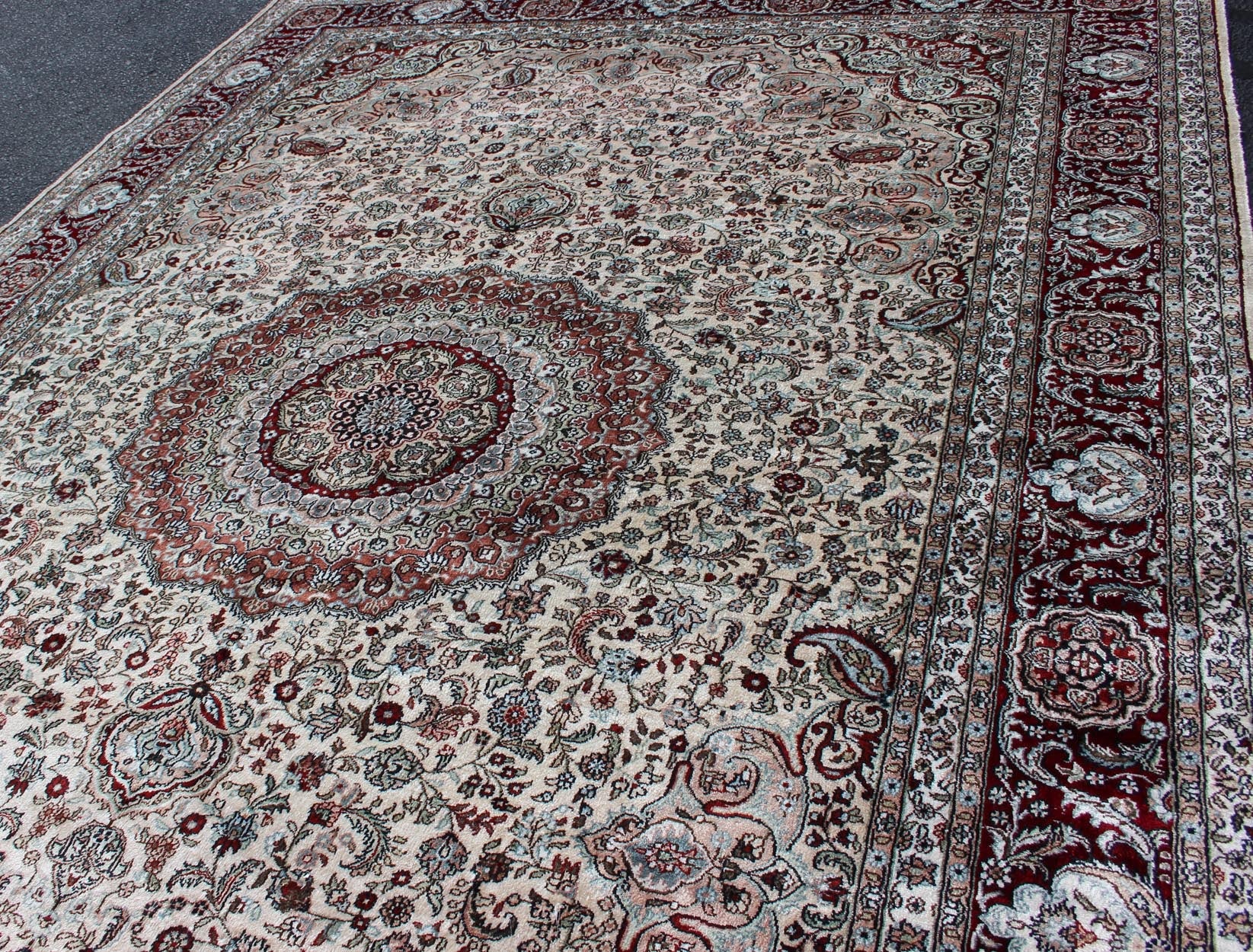 Silk Vintage Isfahan Design Medallion Carpet with Intricate Floral Elements Persian design vintage Isfahan very fine hand knotted carpet with intricate and detailed floral elements, rug EB - 200599 - 45, country of origin / type/ Isfahan, circa 1960 ... - Keivan Woven ArtsEB - 200599 - 45 - 12853Rug