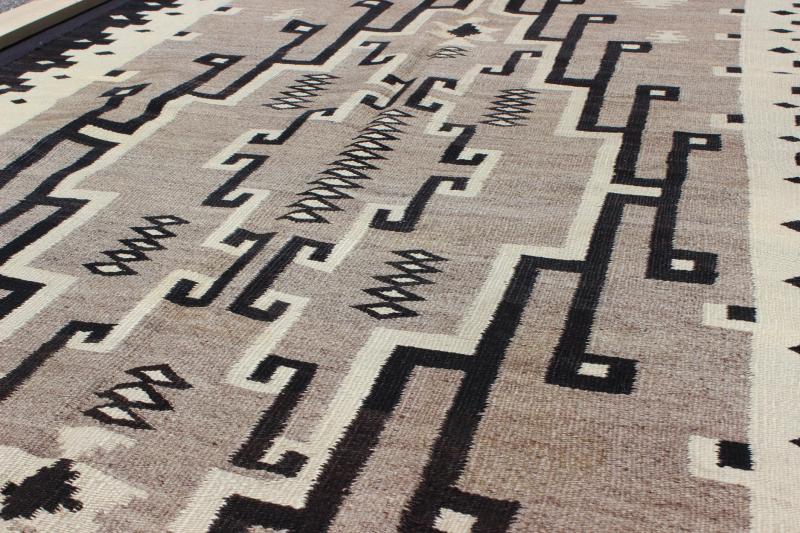 American Navajo Rug with Medallion Design with Greys, Creams, Ivory and Charcoal This intriguing Navajo rug was woven in the United States during the first half of the 20th century. The exciting and unique composition boasts a captivating geomet... - Keivan Woven ArtsEBD - 1016 - 6552Rug
