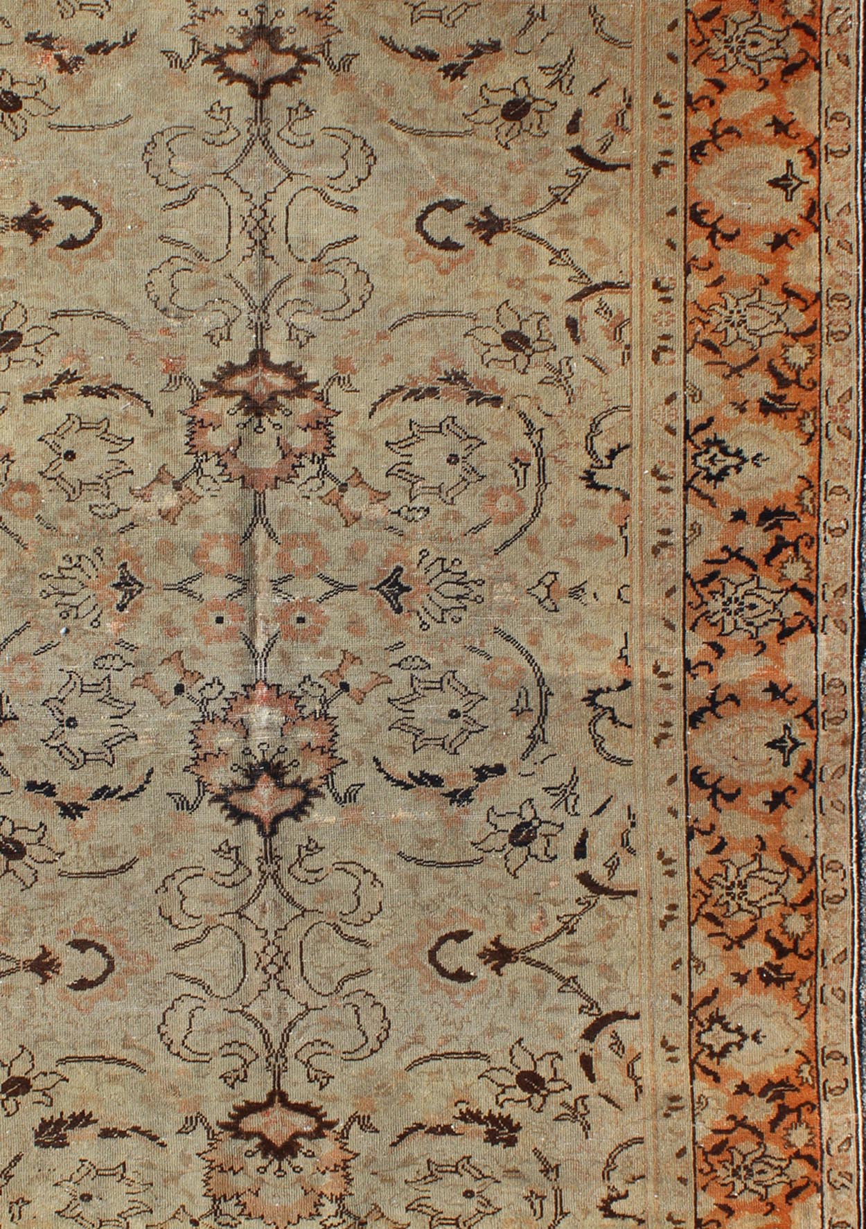 Floral Antique Fine Weave Turkish Sivas Rug With Neutral Color Palette and Pops of Color. Keivan Woven Arts / rug EL - 16369, country of origin / type: Turkey / Sivas, circa 1920 The design of this beautiful antique Oushak rug from early 20th century ... - Keivan Woven ArtsEL - 16369 - 1112Rug