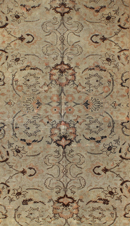 Floral Antique Fine Weave Turkish Sivas Rug With Neutral Color Palette and Pops of Color. Keivan Woven Arts / rug EL - 16369, country of origin / type: Turkey / Sivas, circa 1920 The design of this beautiful antique Oushak rug from early 20th century ... - Keivan Woven ArtsEL - 16369 - 1112Rug