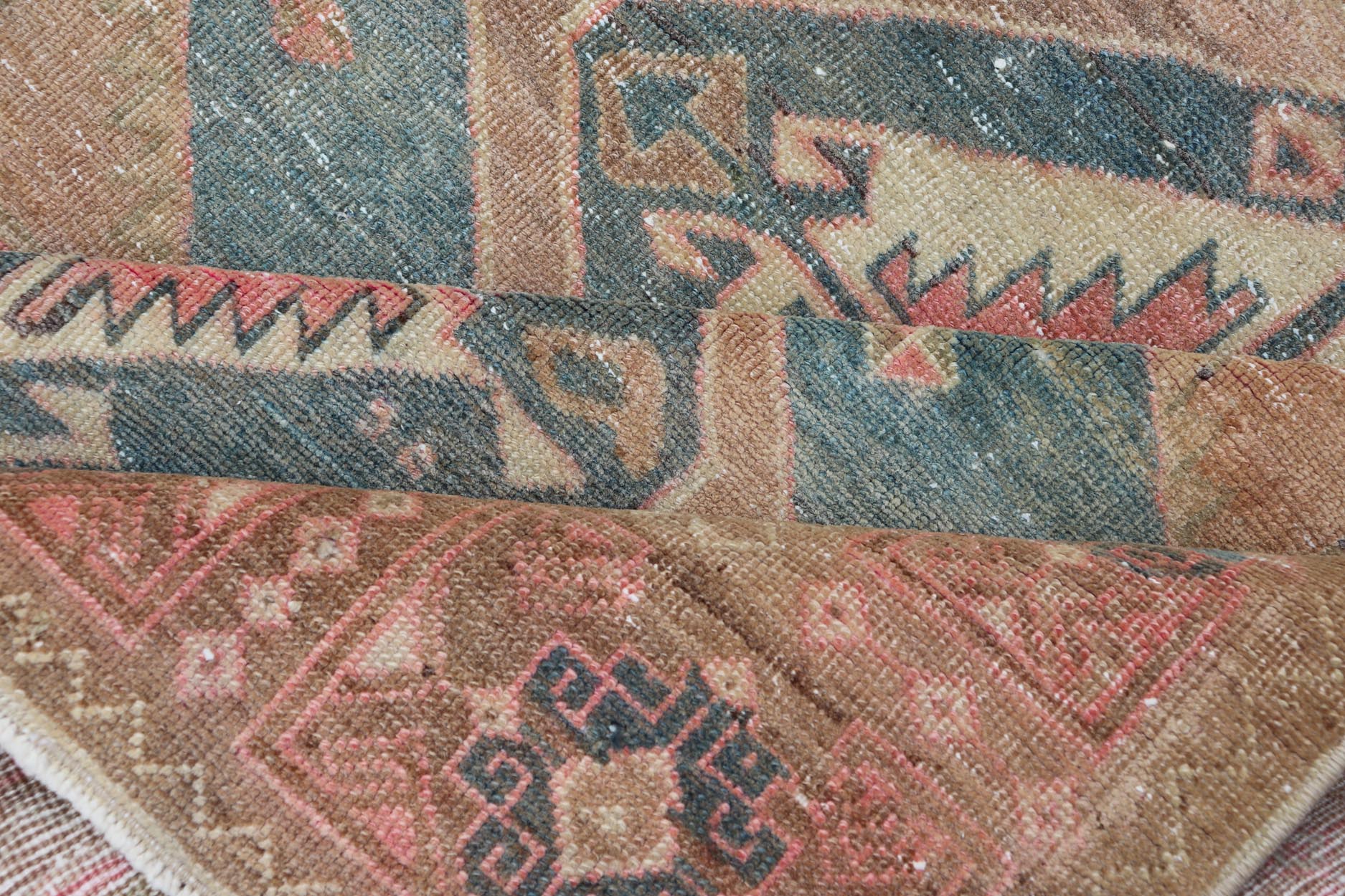 Keivan Woven Arts Antique Persian Gallery Hamadan Rug in Wool with Sub - Geometric Medallion Design. Keivan Woven Arts; rug EMB - 22143 - 15029, country of origin / type: Iran / Hamadan, circa 1920. Measures: 4'10 x 10'1 This antique Persian Hamadan r... - Keivan Woven ArtsEMB - 22143 - 15029 - 20415Rug