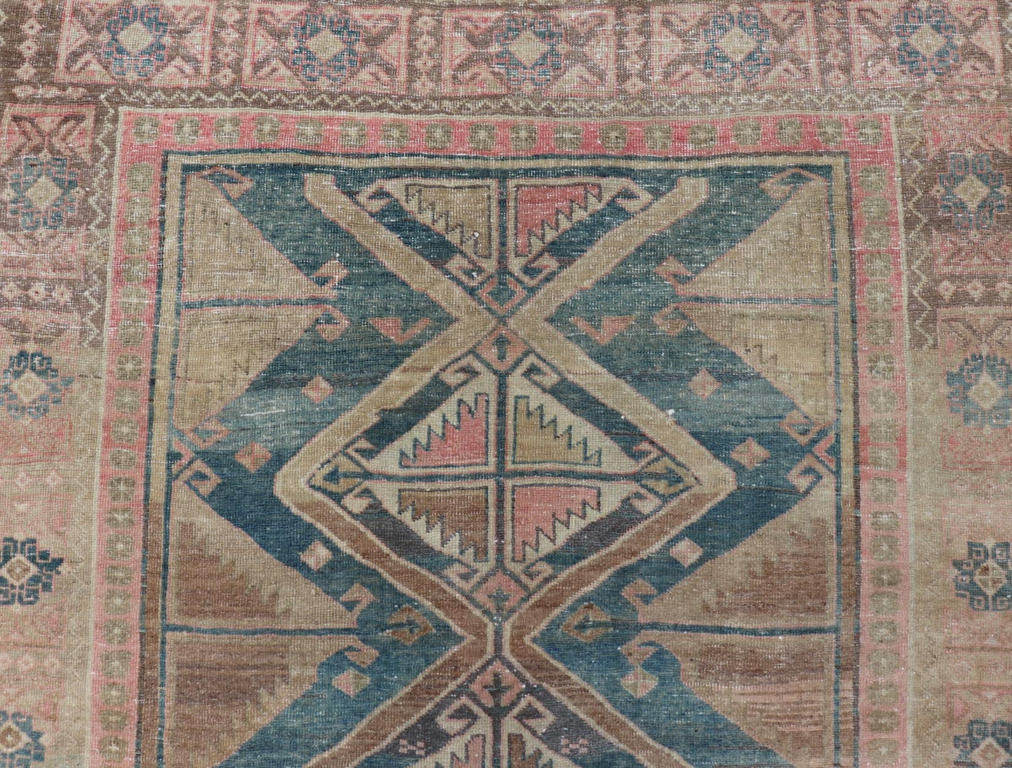 Keivan Woven Arts Antique Persian Gallery Hamadan Rug in Wool with Sub - Geometric Medallion Design. Keivan Woven Arts; rug EMB - 22143 - 15029, country of origin / type: Iran / Hamadan, circa 1920. Measures: 4'10 x 10'1 This antique Persian Hamadan r... - Keivan Woven ArtsEMB - 22143 - 15029 - 20415Rug