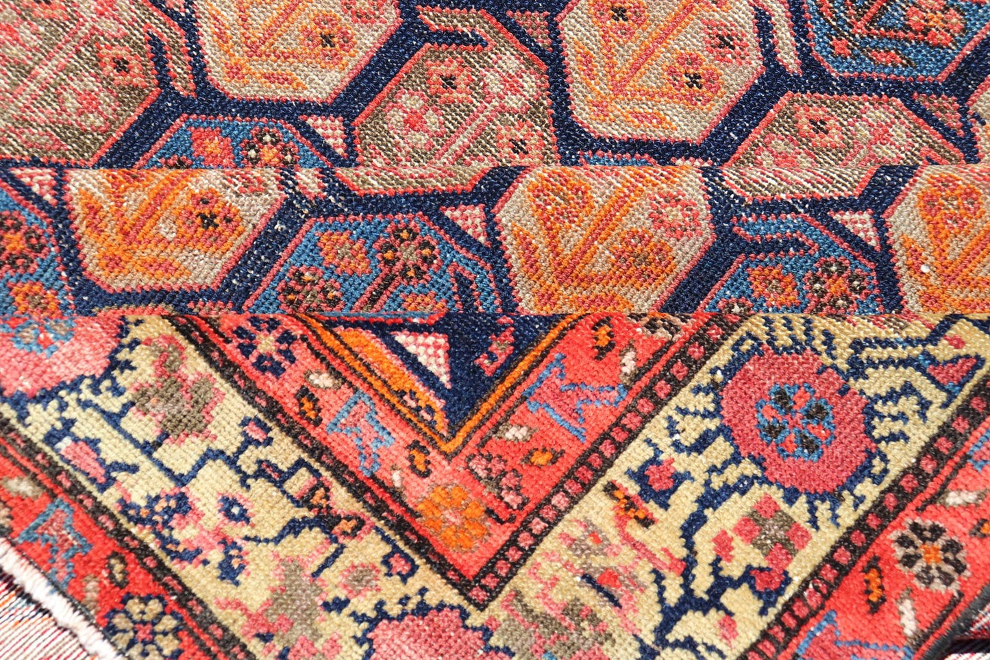 Antique Malayer Rug in Soft Tones in Wool with Sub - Geometric Paisley Design. Keivan Woven Arts / rug EMB - 22153 - 15072, country of origin / type: Iran /Malayer, circa 1920. Measures: 5'2 x 9'11 This antique Persian Malayer rug has been hand - knotte... - Keivan Woven ArtsEMB - 22153 - 15072 - 20649