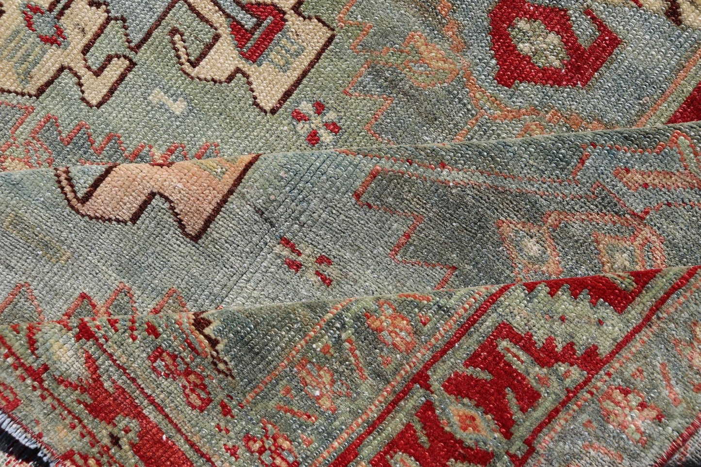 Antique Sultanabad Rug with Medallions in Red, Greenish - Blue, Cream and Peach. Keivan Woven Arts/ rug/ EMB - 22172 - 15033, Sultanabad Rug, Early 20th century Persian. Measures: 5'0 x 7'7 With brilliant and well kept original colors, this fine ... - Keivan Woven ArtsEMB - 22172 - 15033 - 20439