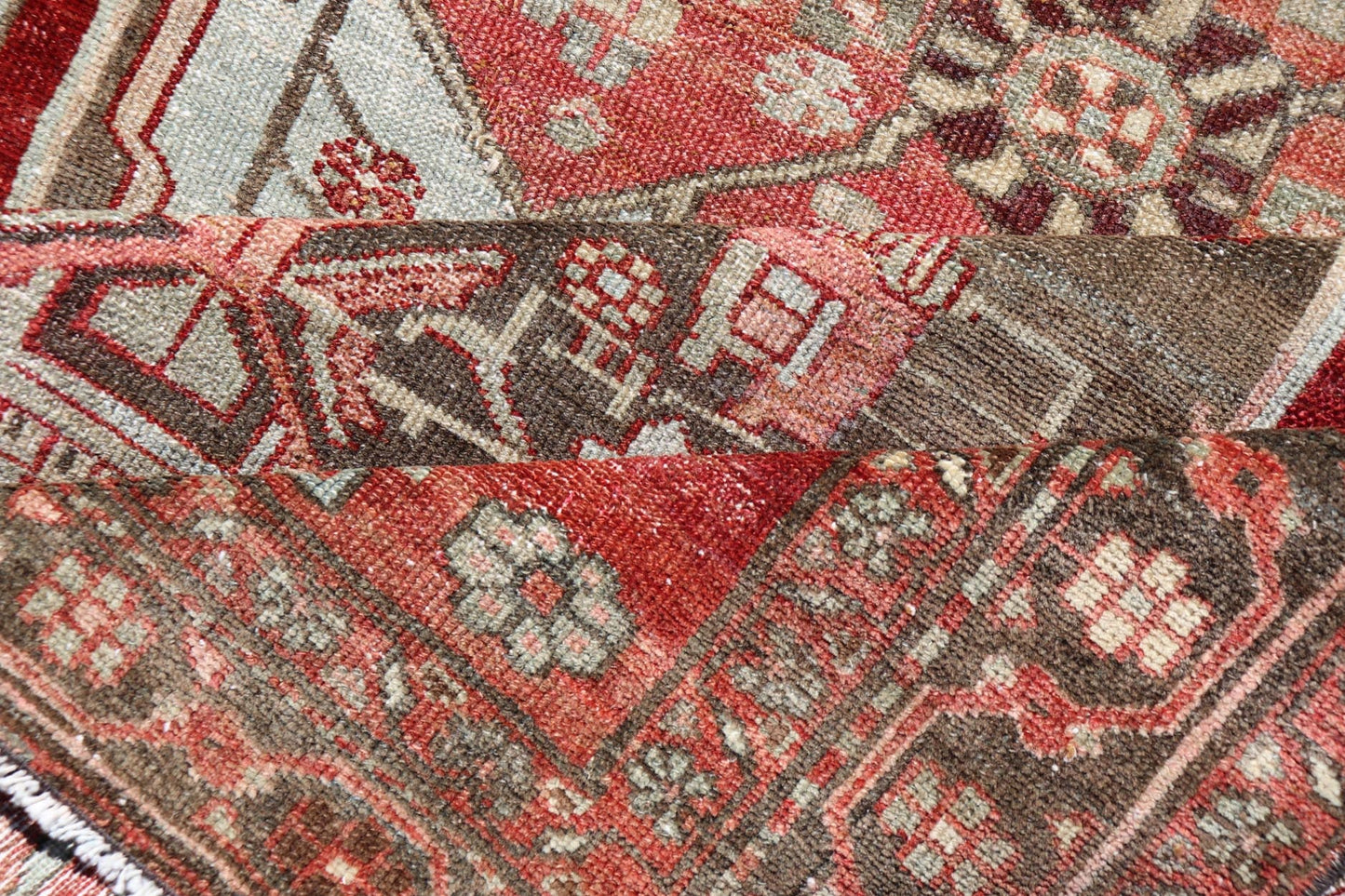 Antique Persian Hamadan Rug with Colorful Geometric Medallion. Keivan Woven Arts / rug EMB - 22173 - 15034, country of origin / type: Iran / Hamadan, circa 1920. Measures: 3'6 x 6'6 - Keivan Woven ArtsEMB - 22173 - 15034 - 20445Rug