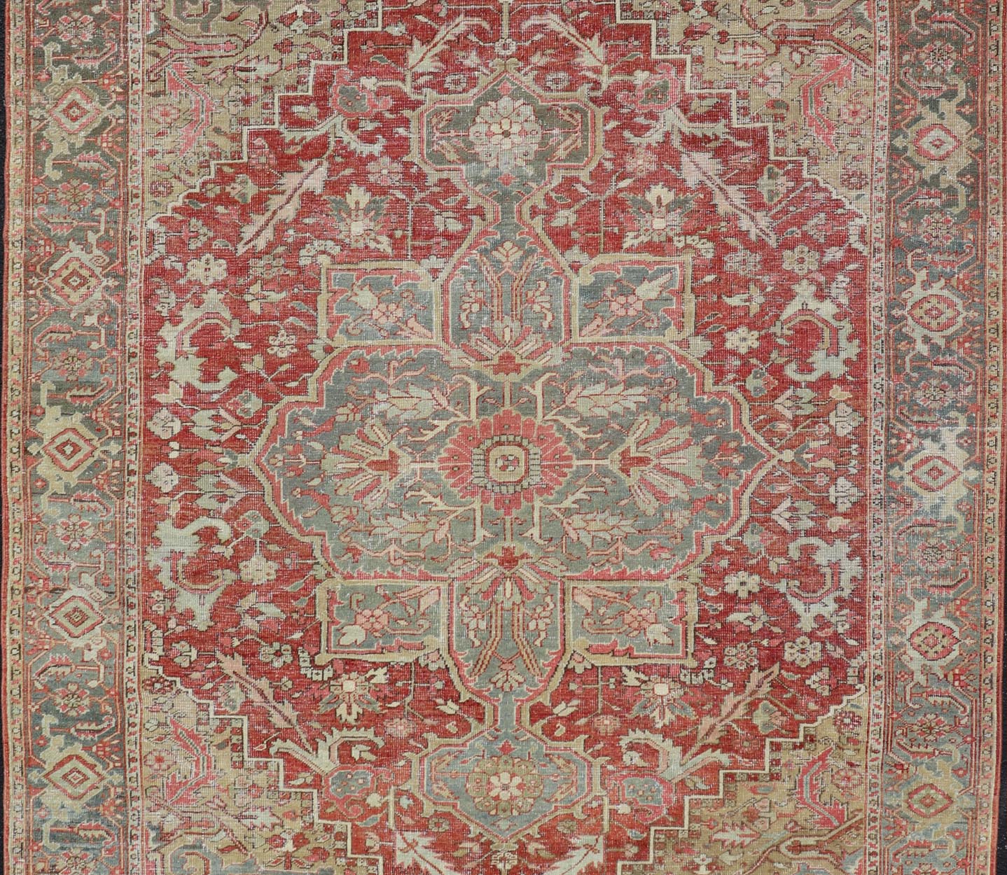 Antique Heriz Rug with All - Over Floral Medallion Design in Traditional Colors. Antique Heriz Rug, Keivan Woven Arts / rug EMB - 22213 - 15086, country of origin / type: Persian / Heriz, circa Early - 20th Century. Measures: 7'7 x 10'5 - Keivan Woven ArtsEMB - 22213 - 15086 - 20698Rug