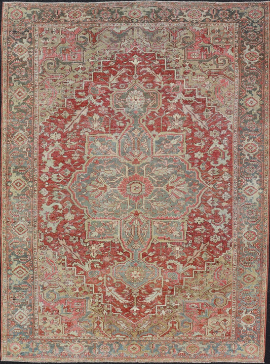 Antique Heriz Rug with All - Over Floral Medallion Design in Traditional Colors. Antique Heriz Rug, Keivan Woven Arts / rug EMB - 22213 - 15086, country of origin / type: Persian / Heriz, circa Early - 20th Century. Measures: 7'7 x 10'5 - Keivan Woven ArtsEMB - 22213 - 15086 - 20698Rug
