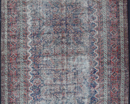 Measures: 4'0 x 6'1 This exquisite antique Persian Mahal rug embodies the ethereal beauty of time - worn elegance, featuring a faded color palette that speaks to its rich history and enduring craftsmanship. The rug's central field showcases a subtle ... - Keivan Woven ArtsEMB - 22283 - 27367Rug