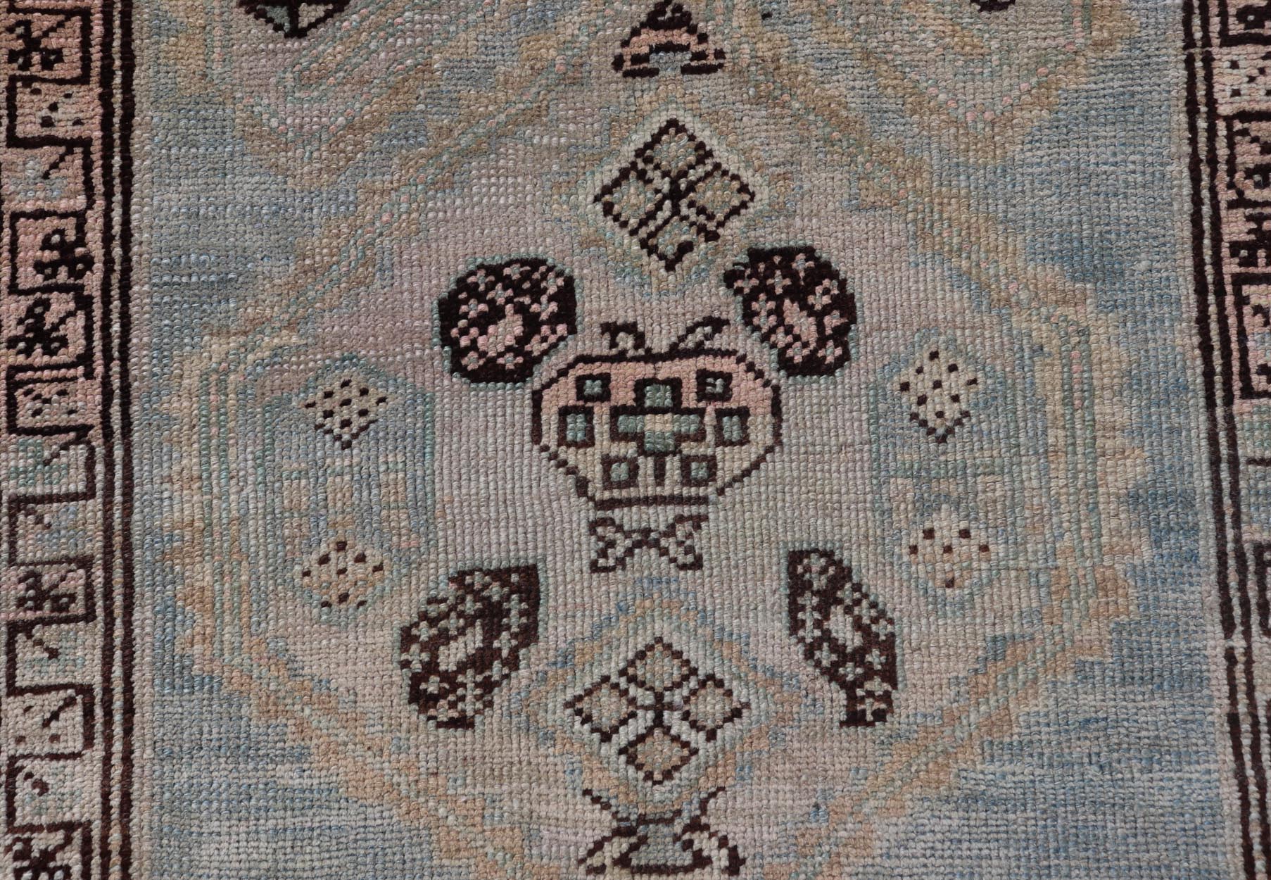 Measures: 3'0 x 4'5 This refined antique Persian Kurdish rug showcases a sophisticated blend of geometric designs and subtle color palette, exemplifying the understated beauty of Kurdish weaving. The rug features a serene light blue field that sets... - Keivan Woven ArtsEMB - 22286 - 26772