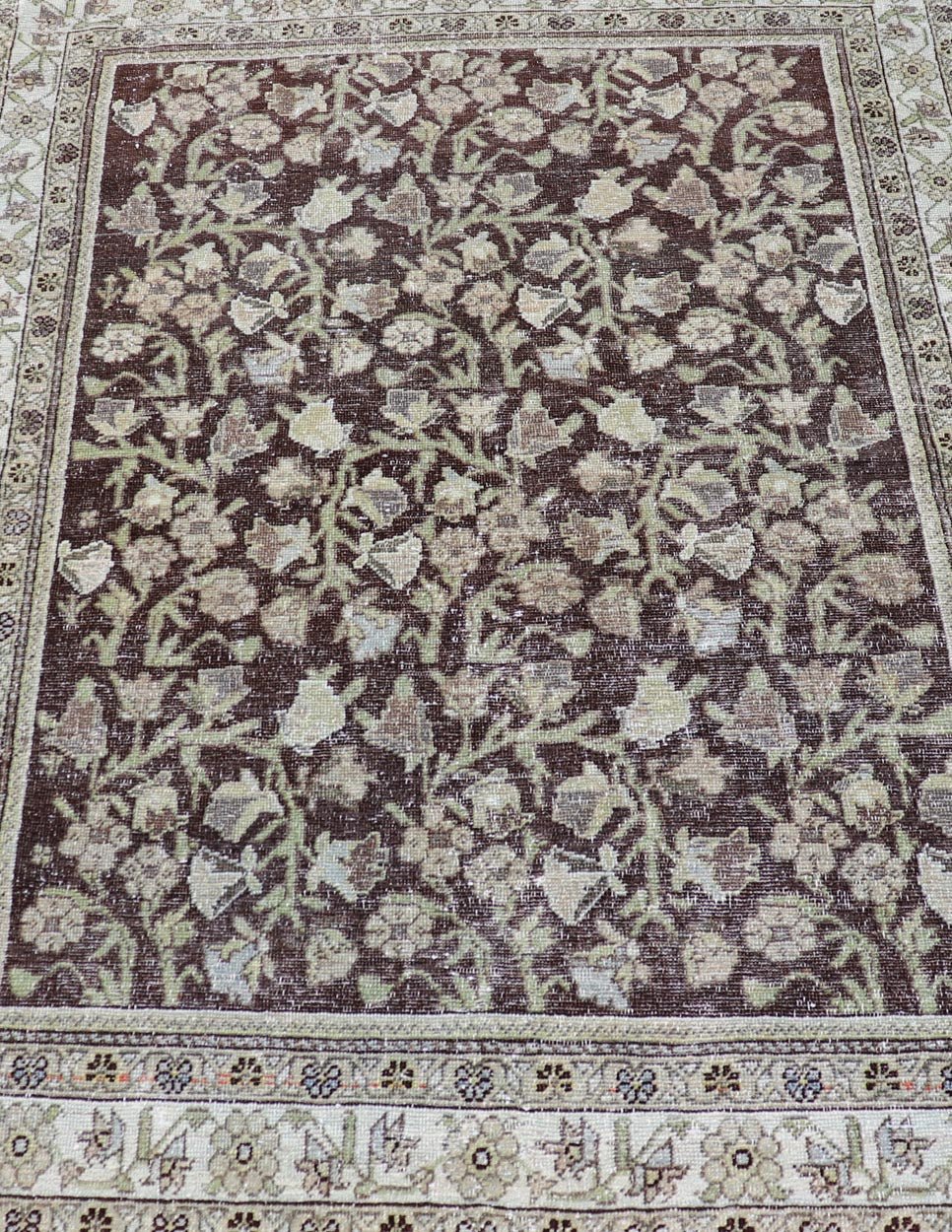 Measures: 4'2 x 5'7 This splendid antique Persian Sultanabad - Mahal rug captures the essence of Persian artistic heritage with its dense floral design and refined aesthetic. Renowned for their rich colors and intricate patterns, Sultanabad - Mahal rug... - Keivan Woven ArtsEMB - 22291 - 26136Rug