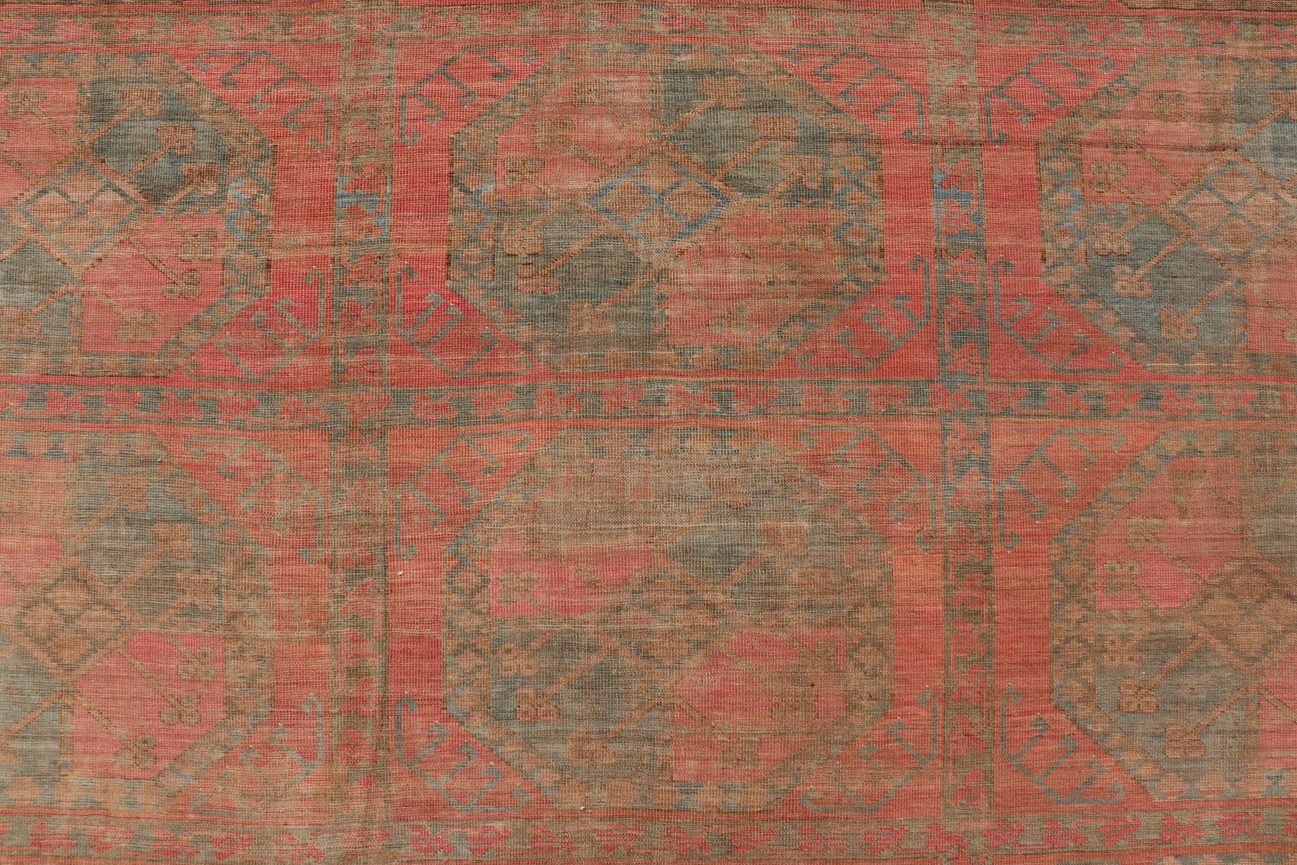 Large Turkomen Ersari Rug with All - Over Gul Design in Tan, Coral, and Brown. Antique Persian Ersari/ Turkomen rug in coral/red tones with geometric motifs. Keivan Woven Arts / rug EMB - 8522 - 178691, Turkomen, circa 1930. Measures: 10'4 x 15'6 This... - Keivan Woven ArtsEMB - 8522 - 178691 - 13668Rug