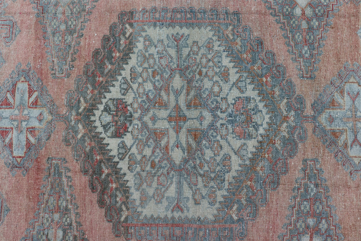 Vintage Hand - Knotted Persian Hamadan Rug with Sub - Geometric Medallion Design This vintage hand - knotted Persian Hamadan rug features a sub - geometric medallion design enclosed within a complementary, multi - tiered border. The rug has a bold design,... - Keivan Woven ArtsEMB - 8525 - 178689 - 13680Rug