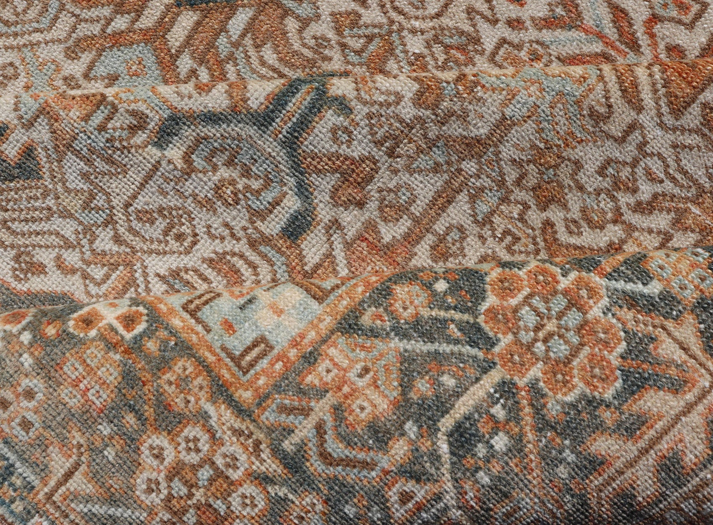 Antique Persian Gallery Heriz Rug with Geometric Design in Copper and Blue Intricately designed geometric Persian Heriz carpet in earth tones, Keivan Woven Arts / rug EMB - 9538 - P13051, country of origin / type: Iran / Heriz, circa 1930 Thi... - Keivan Woven ArtsEMB - 9538 - P13051 - 14746Rug