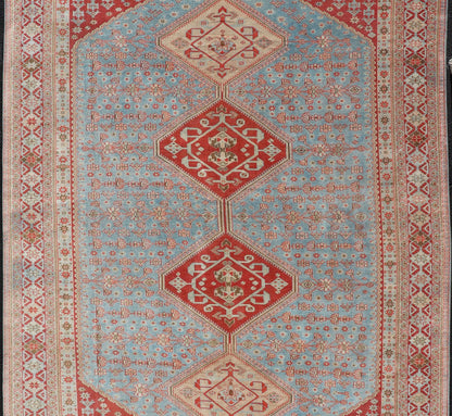 Antique Persian Qashqai Shiraz Tribal Rug with Latch Hooked Diamond Design. Keivan Woven Arts / rug EMB - 9568 - P13587, country of origin / type: Iran / Qashqai, circa 1910. This antique Persian Shiraz rug has been hand - knotted in wool and features... - Keivan Woven ArtsEMB - 9568 - P13587 - 14940Rug