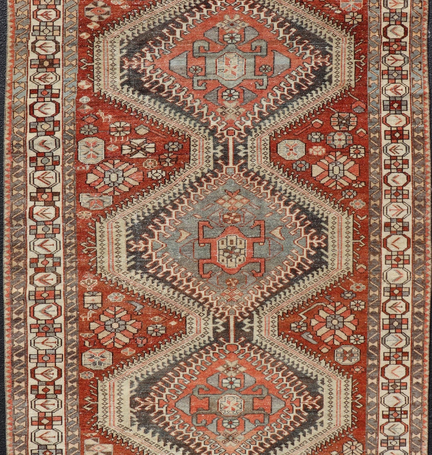 Antique Persian Tribal Bakhtiari Rug with Geometric Design Antique Tribal Bakhtiari Rug, rug EMB - 9620 - P13523, country of origin / type: Persian / Bakhtiari, circa Early - 20th Century. Measures: 5'2 x 8'3. - Keivan Woven ArtsEMB - 9620 - P13523 - 15965Rug