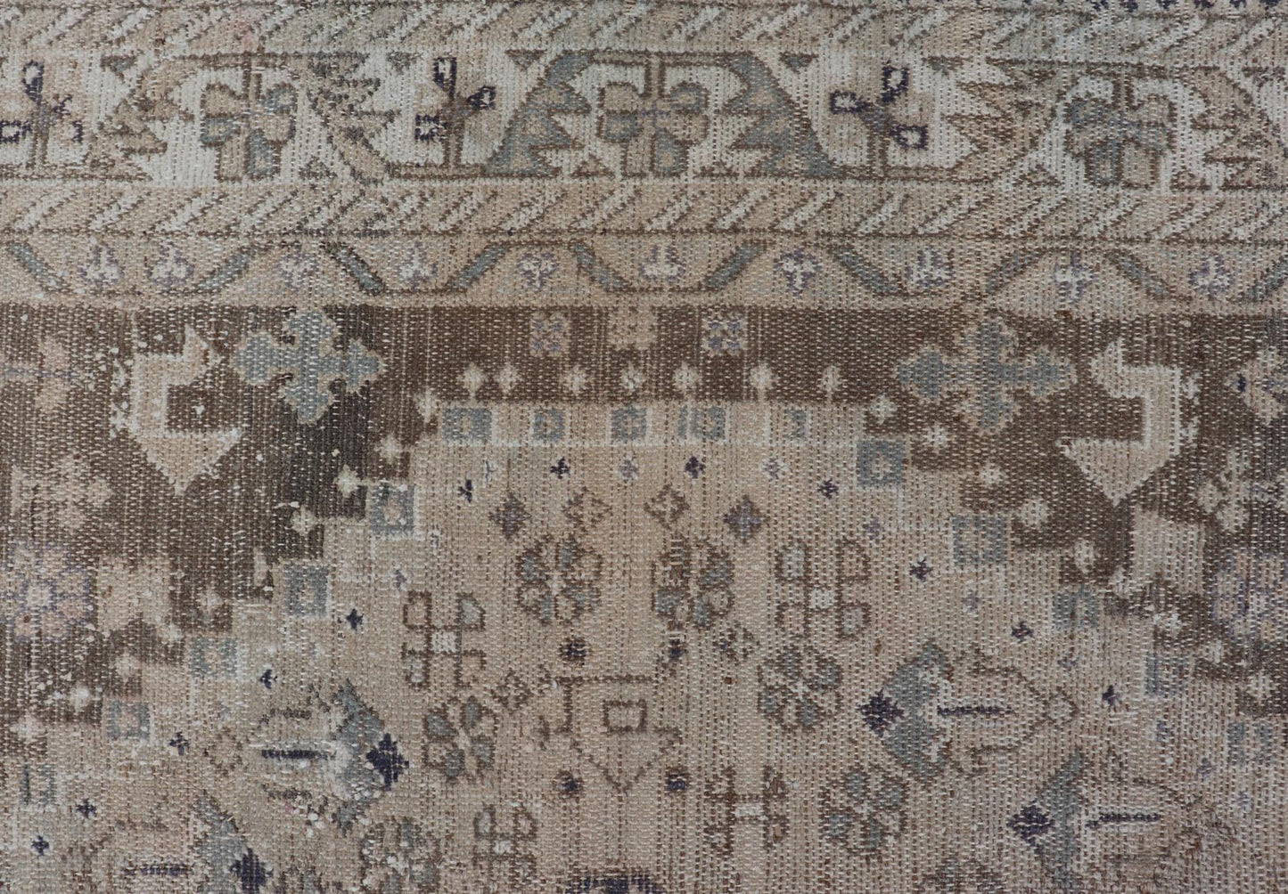 Persian Hand Knotted Shiraz Rug with Vertical Sub - Geometric Medallion Brown/Taupe Antique Persian Shiraz rug with Vertical Sub - Geometric Medallion. Keivan Woven Arts / rug EMB - 9631 - P13525, Keivan Woven Arts / country of origin / type: Iran / Shi... - Keivan Woven ArtsEMB - 9631 - P13525 - 16019Rug
