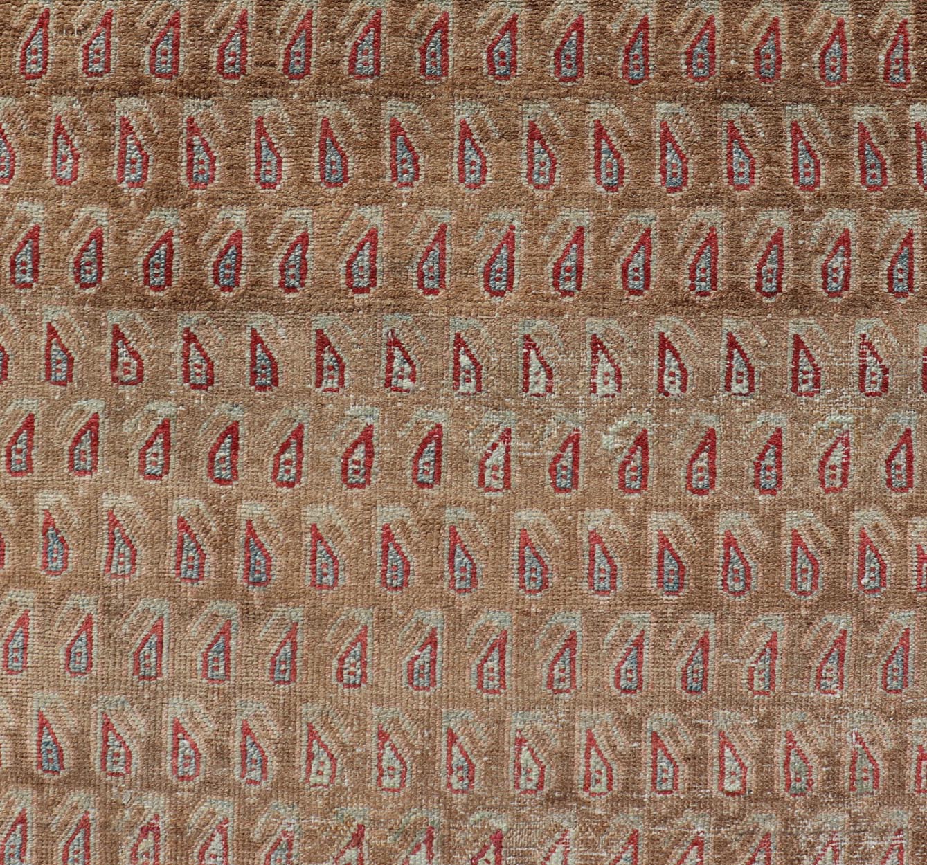 Antique Malayer Runner with All - Over Paisley Design in Red, Brown, and Blue Measures 3'4 x 7'4 This antique Persian Malayer features the world - renowned paisley design atop a field of camel brown. The paisleys are small and cover the ... - Keivan Woven ArtsEMB - 9642 - P13851 - 16061Rug