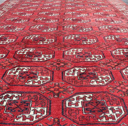 Hand - Knotted Vintage Turkomen Ersari Rug in Wool with Repeating Gul Design. Hand - Knotted Red vintage Ersari Rug with Gul Design, Keivan Woven Arts; rug EMB - 9651 - P13595, country of origin / type: Turkestan / Ersari, circa 1940s. Measures: 7'3 x 1... - Keivan Woven ArtsEMB - 9648 - P13545 - 16097Rug