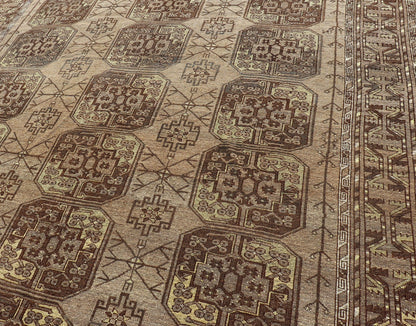 Hand - Knotted Turkomen Ersari Rug in Wool with Repeating Sub - Geometric Gul Design This Turkomen Ersari rug has been hand - knotted in the finest wool. The rug features a repeating Gul design throughout the entirety of the rug, enclosed within a co... - Keivan Woven ArtsEMB - 9649 - P13543 - 16103Rug
