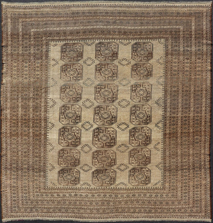 Square Sized Hand - Knotted Turkomen Ersari Rug in Wool with Repeating Gul Design This square sized Ersari rug has been hand - knotted in the finest wool. The rug features an all - over sub - geometric repeating Gul design throughout the entirety of th... - Keivan Woven ArtsEMB - 9651 - P13595 - 16115Rug
