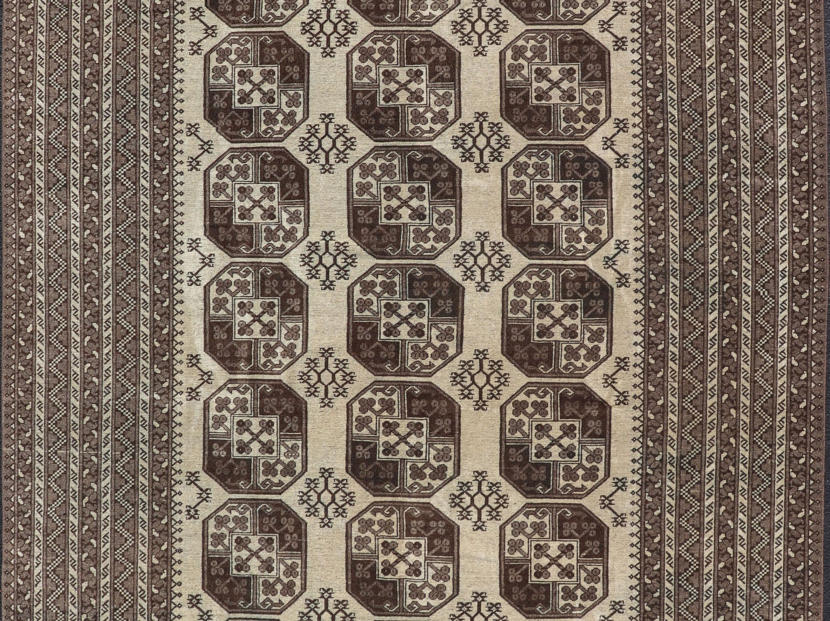 Vintage Turkomen Ersari Rug in Wool with All - Over Repeating Gul Design Hand - Knotted Ersari Rug with All - Over Sub - Geometric Repeating Gul Design, Keivan Woven Arts; rug EMB - 9652 - P13542, country of origin / type: Turkestan / Ersari, circa 1940s. ... - Keivan Woven ArtsEMB - 9652 - P13542 - 16121Rug