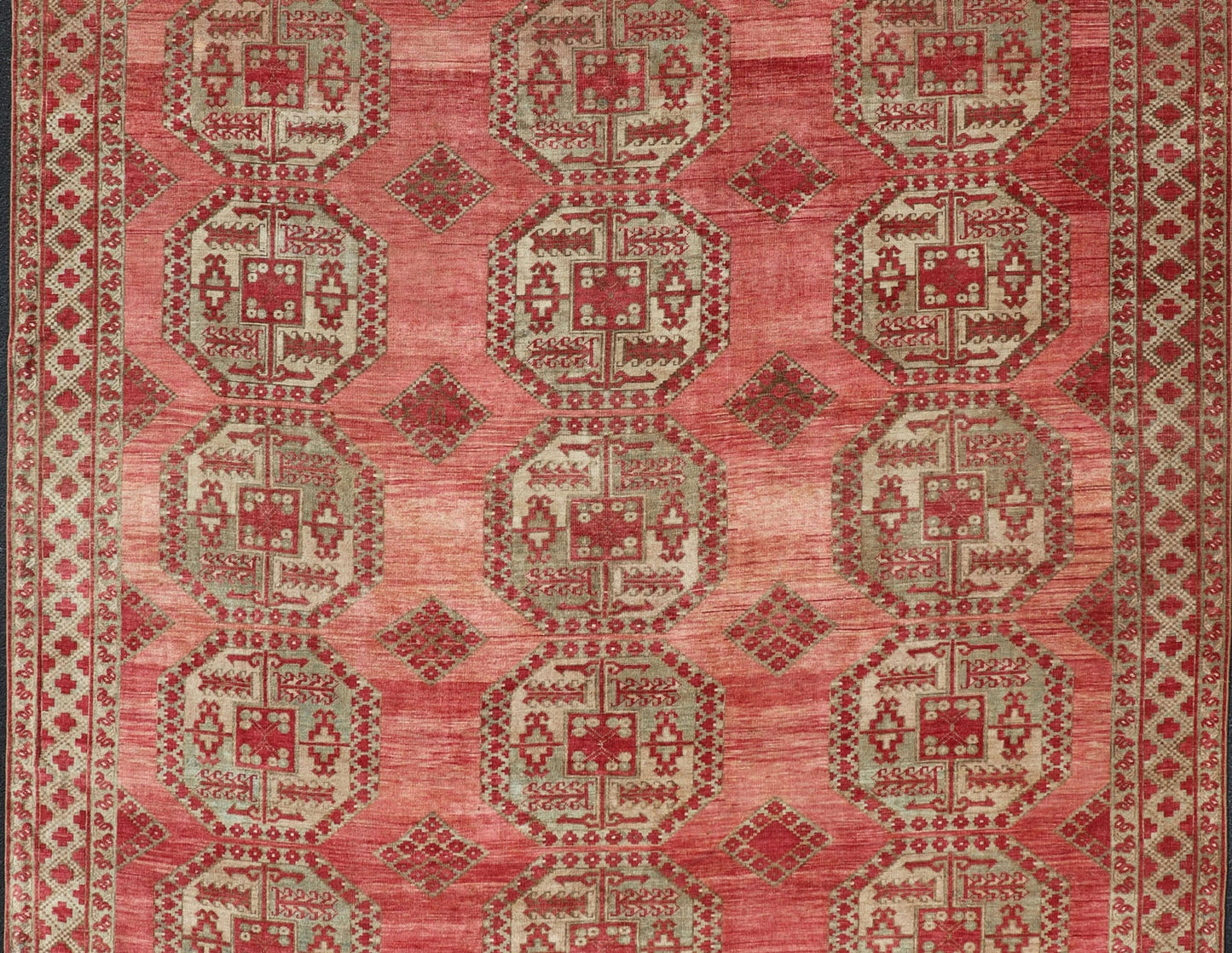 Antique Turkomen Ersari Rug with Repeating Gul Design. Antique Turkomen Ersari Rug with Repeating Gul Design in soft red background, green, light blue, butter yellow. Hand - Knotted Ersari Rug. Keivan Woven Arts; rug EMB - 9656 - P13592, country of origin / ... - Keivan Woven ArtsEMB - 9656 - P13592 - 16139Rug