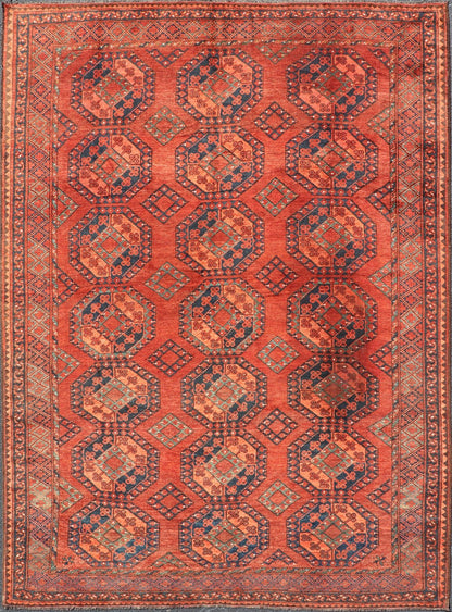 Early 20th Century Hand - Knotted Turkomen Ersari Rug in Wool with Gul Design This Ersari rug has been hand - knotted in the finest wool. The rug features a repeating Gul design throughout the entirety of the piece, enclosed within a complementary,... - Keivan Woven ArtsEMB - 9657 - P13540 - 16145Rug