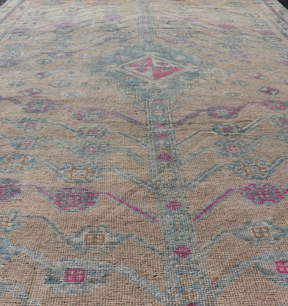 Measures: 4'10 x 7'4 Vintage Persian Shiraz with Tribal Design in Soft Yellow, Pink, and Blue Gray. Keivan Woven Arts / rug EMB - 9668 - 13562, country of origin / type: Persian / Tribal, circa mid - 20th century. This vintage Persian rug feature... - Keivan Woven ArtsEMB - 9668 - P13562 - 16199Rug