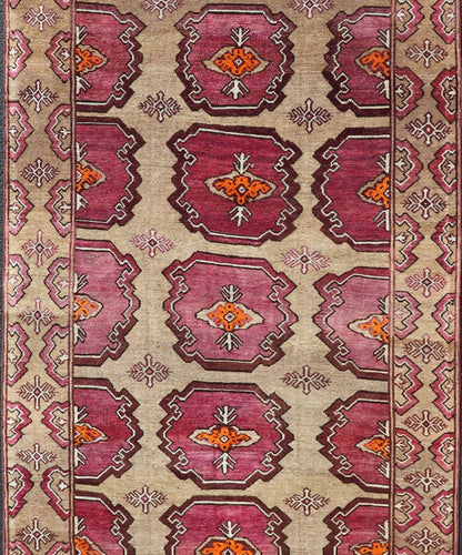 Antique Kurdish Gallery Runner with Tribal Design in repeating Medallions Antique Kurdish runner with tribal geometric medallions, Kurdish Gallery antique Runner, Keivan Woven Arts/ rug EMB - 9674 - P13560, country of origin / type: Iran / Kurdish,... - Keivan Woven ArtsEMB - 9674 - P13560 - 16217Rug