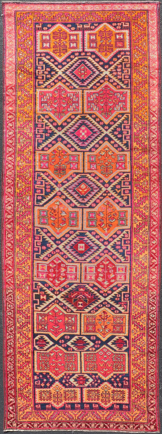 Antique Hand - Knotted Karajeh Gallery Rug in Wool with All - Over Geometric Design This antique Persian Karajeh gallery rug features an all - over sub - geometric design rendered in multicolor tones, set upon a navy blue background. A complementary, m... - Keivan Woven ArtsEMB - 9689 - P13526 - 16301Rug