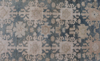 Measures: 2'4 x 4'8 Antique Persian Malayer Rug with Sub - Geometric Design in Soft Blue and Cream. Keivan Woven Arts / rug EMB - 9702 - 13462, country of origin / type: Iran / Malayer, circa 1920 - Keivan Woven ArtsEMB - 9702 - 13462 - 16418Rug