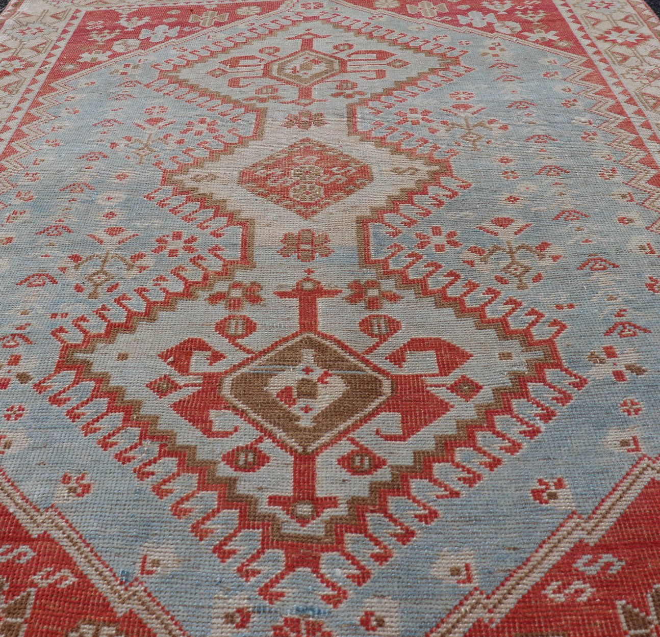 Antique Persian Shiraz Rug with Center Medallions and Sub Geometric Design. Keivan Woven Arts / rug EMB - 9708 - P13900, country of origin / type: Iran / Shiraz, circa 1920. This antique Persian Shiraz rug has been hand - knotted in wool and features ... - Keivan Woven ArtsEMB - 9708 - P13900 - 16454Rug