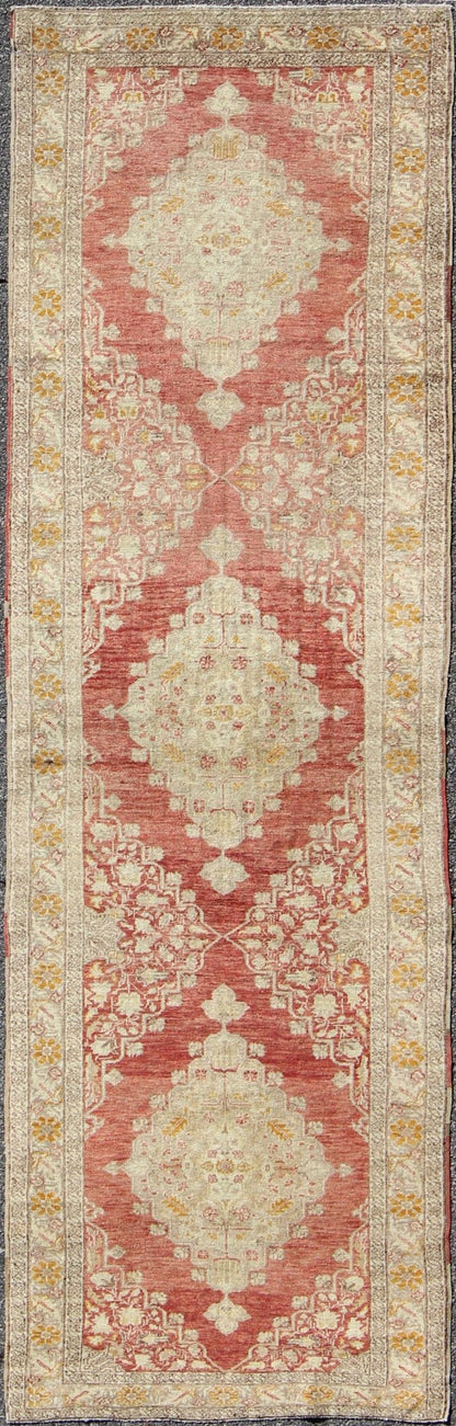 Antique Turkish Oushak Runner with Red Background and Ivory/Cream Medallions kwarugs Antique Turkish Oushak runner with red background and ivory/cream medallions, rug en - 112041, country of origin / type: Turkey / Oushak, circa 1920 This a... - Keivan Woven ArtsEN - 112041 - 2802Rug