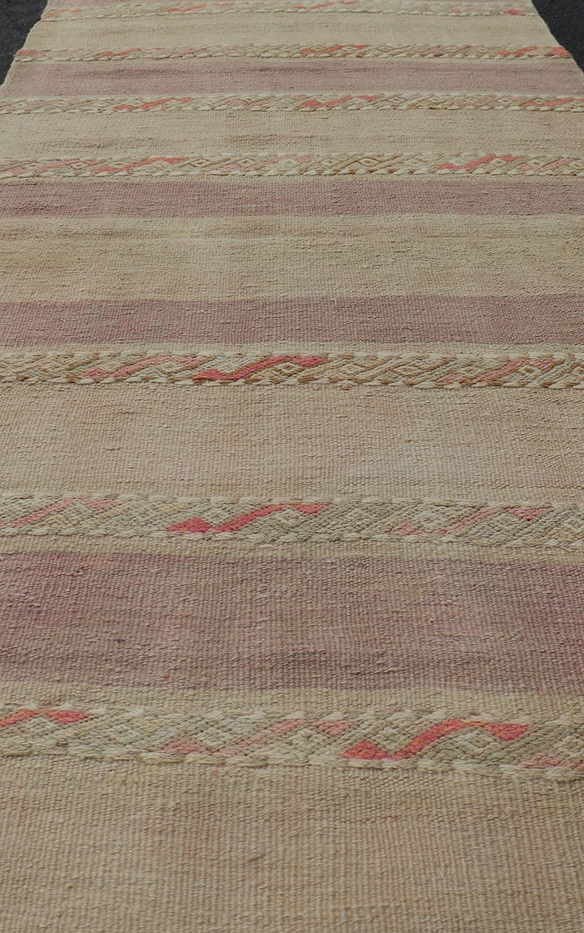 Vintage Hand Woven Turkish Kilim Runner with Stripes Purple, Taupe, and Tan. Keivan Woven Arts / rug EN - 112239, country of origin / type: Turkey / Kilim, circa Mid - 20th Century. Measures: 2'6 x 7'8 - Keivan Woven ArtsEN - 112239 - 15344Rug